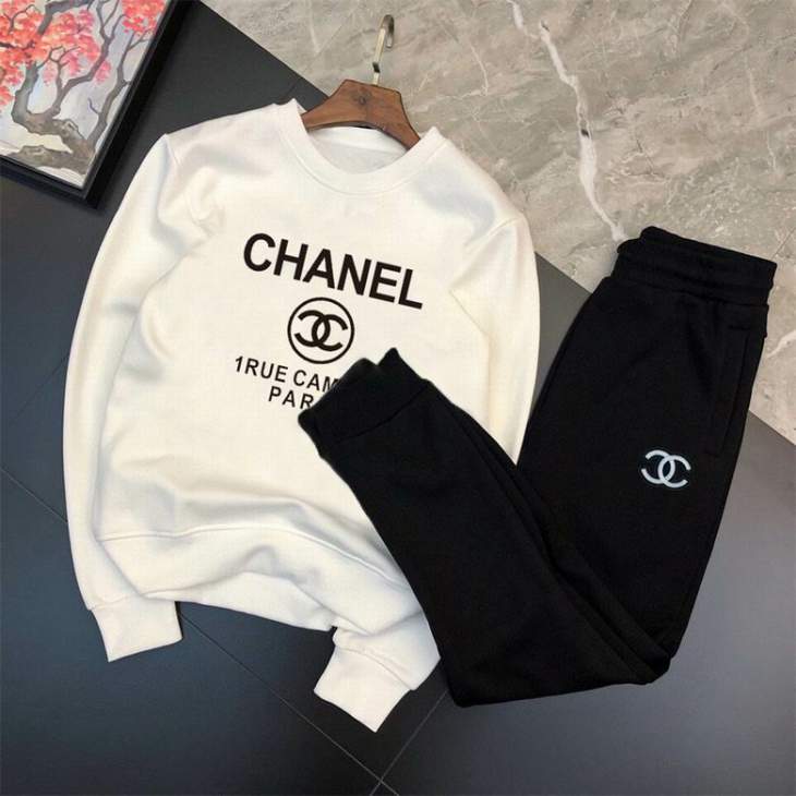 Picture of Chanel Sweater Suits _SKUChanelM-5XL12yn1737962